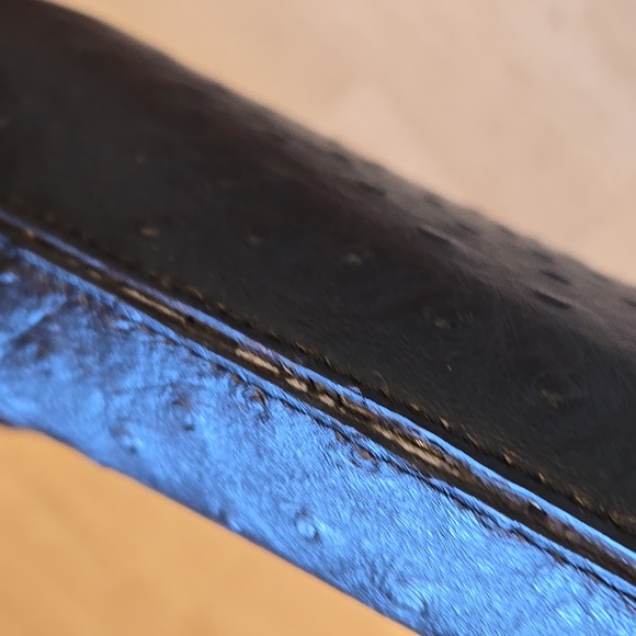 Designer Inspired Stylish Black Textured Shoulder Bag - Picture 15 of 15